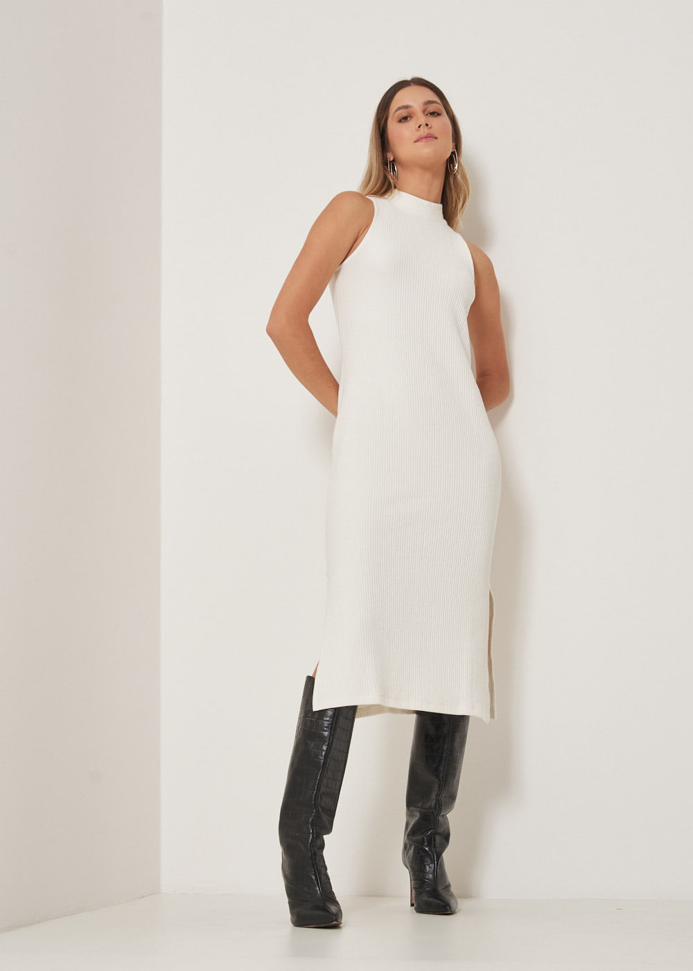 63.11.3301OFW VESTIDO MIDI MALHA TEXTURIZADA