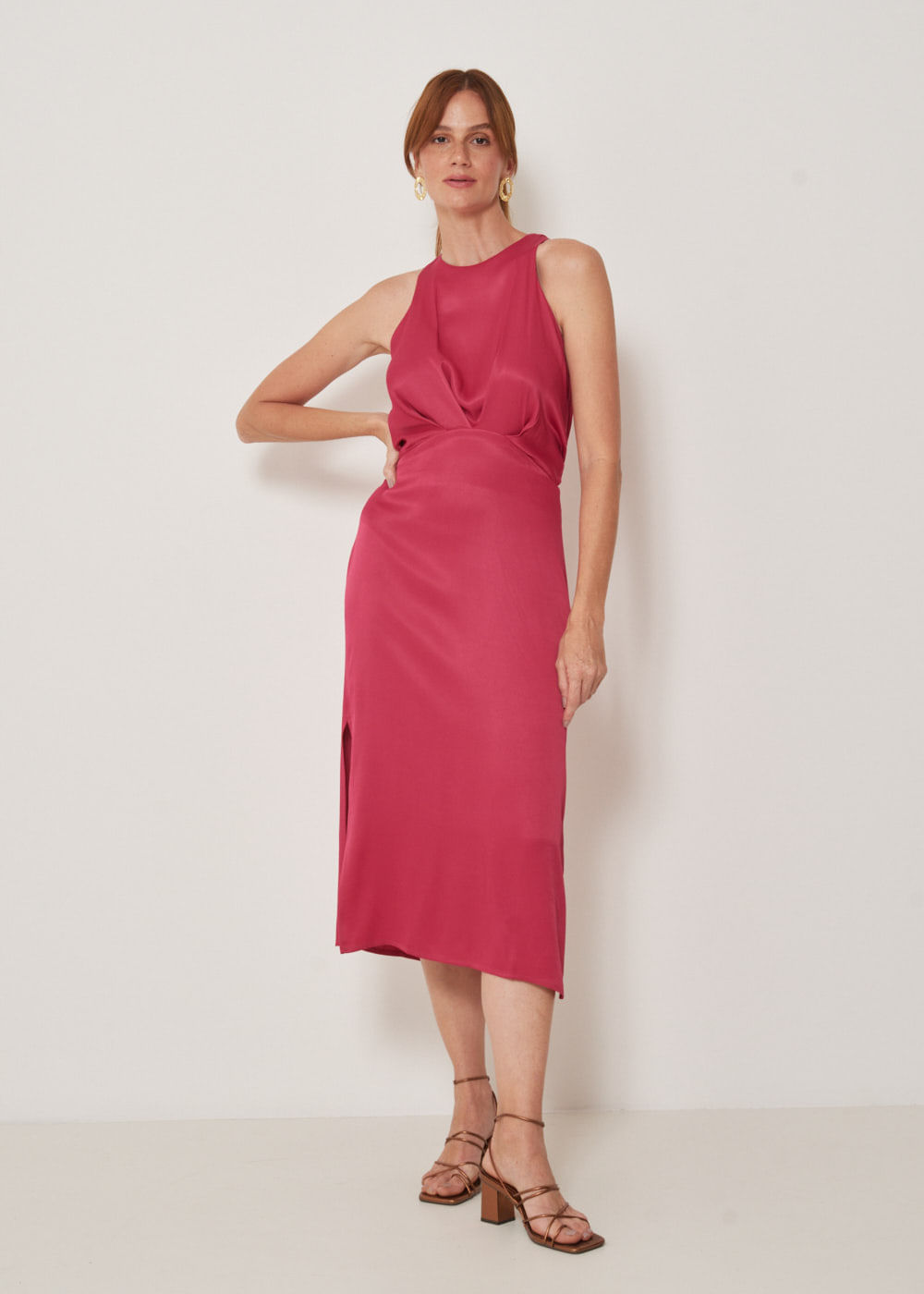 53.11.3301MGT VESTIDO MIDI PREGAS