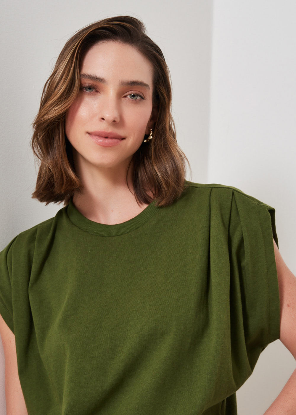 67.40.3301MSG BLUSA MALHA PREGAS NOS OMBROS