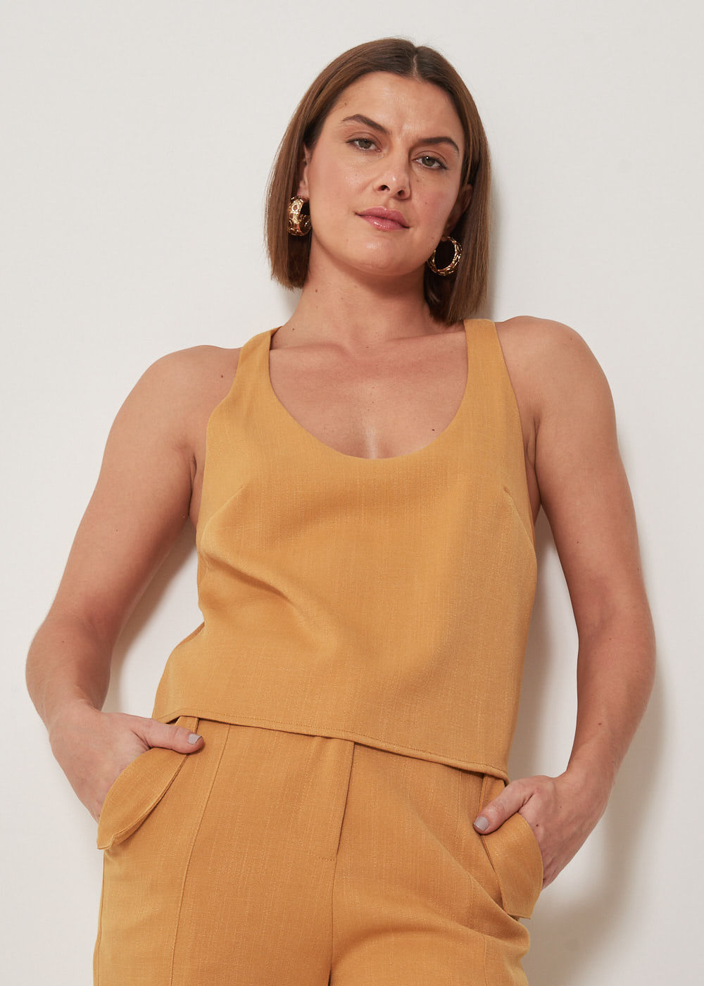 28.40.3302HNY REGATA NADADOR DECOTE U