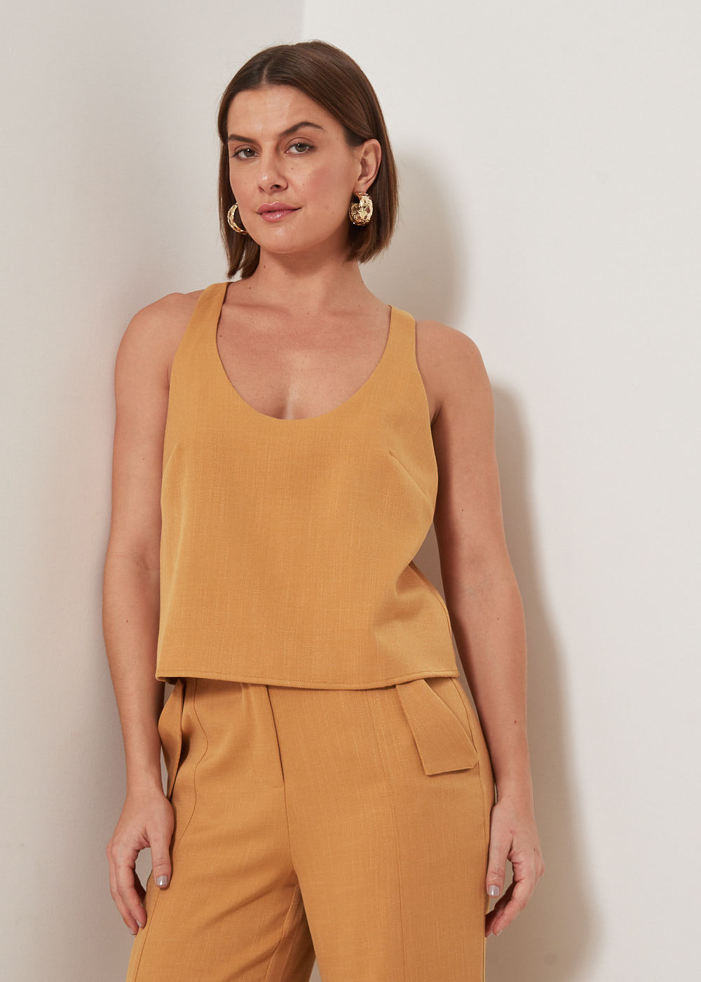 28.40.3302HNY REGATA NADADOR DECOTE U