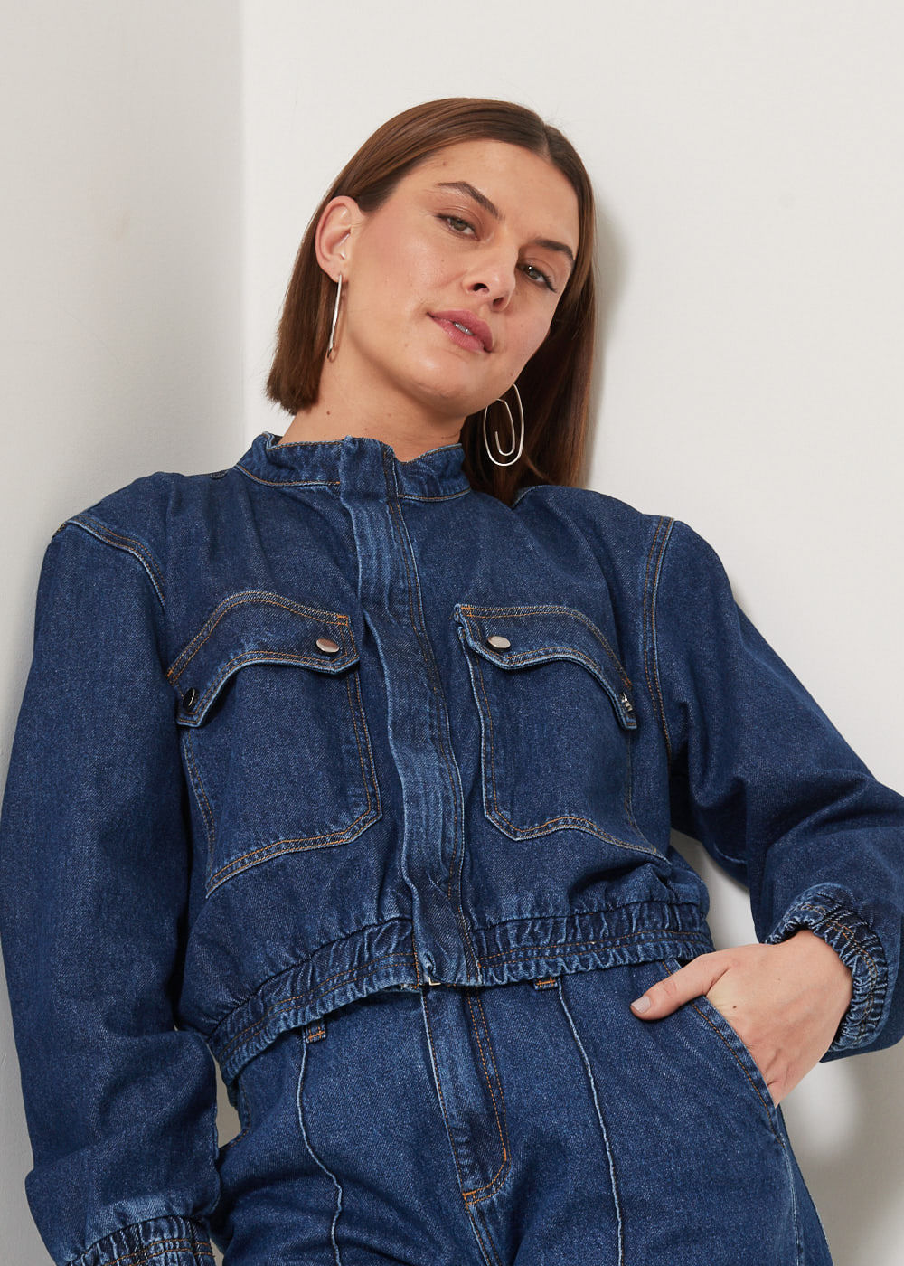 11.30.3303DES JAQUETA JEANS BOLSO UTILITÁRIO