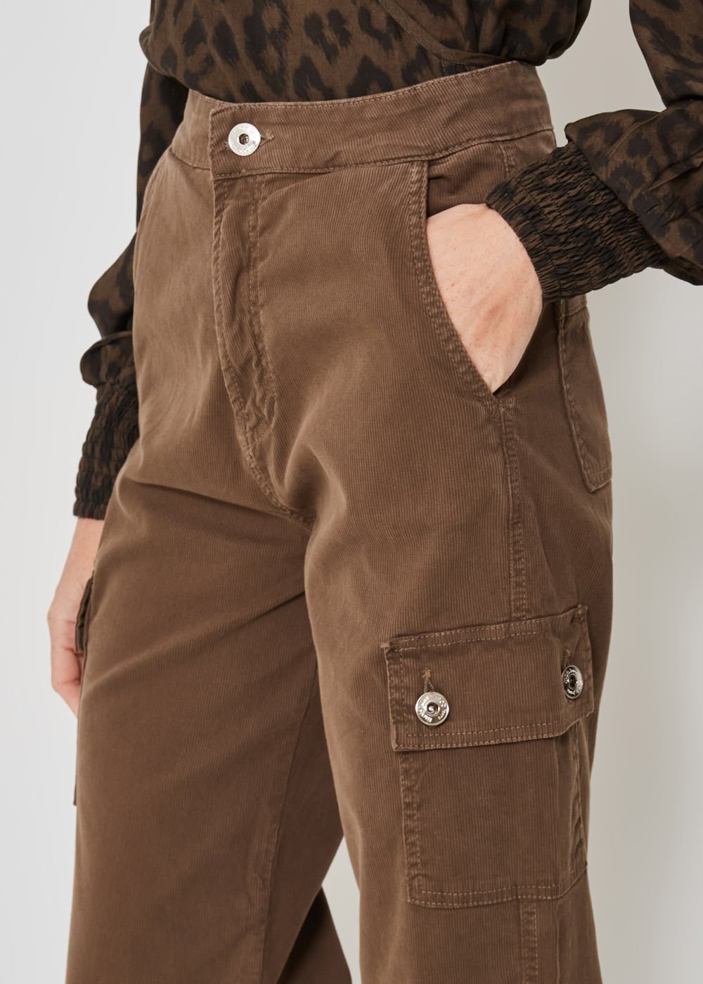 12.75.3301MSG CALÇA WIDE LEG SARJA BOLSOS LATERAIS