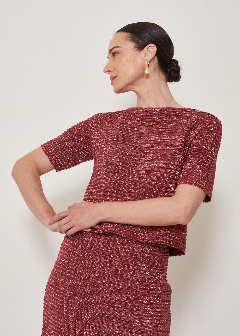 47.40.3301VIN BLUSA TRICOT ROUGE COM LUREX