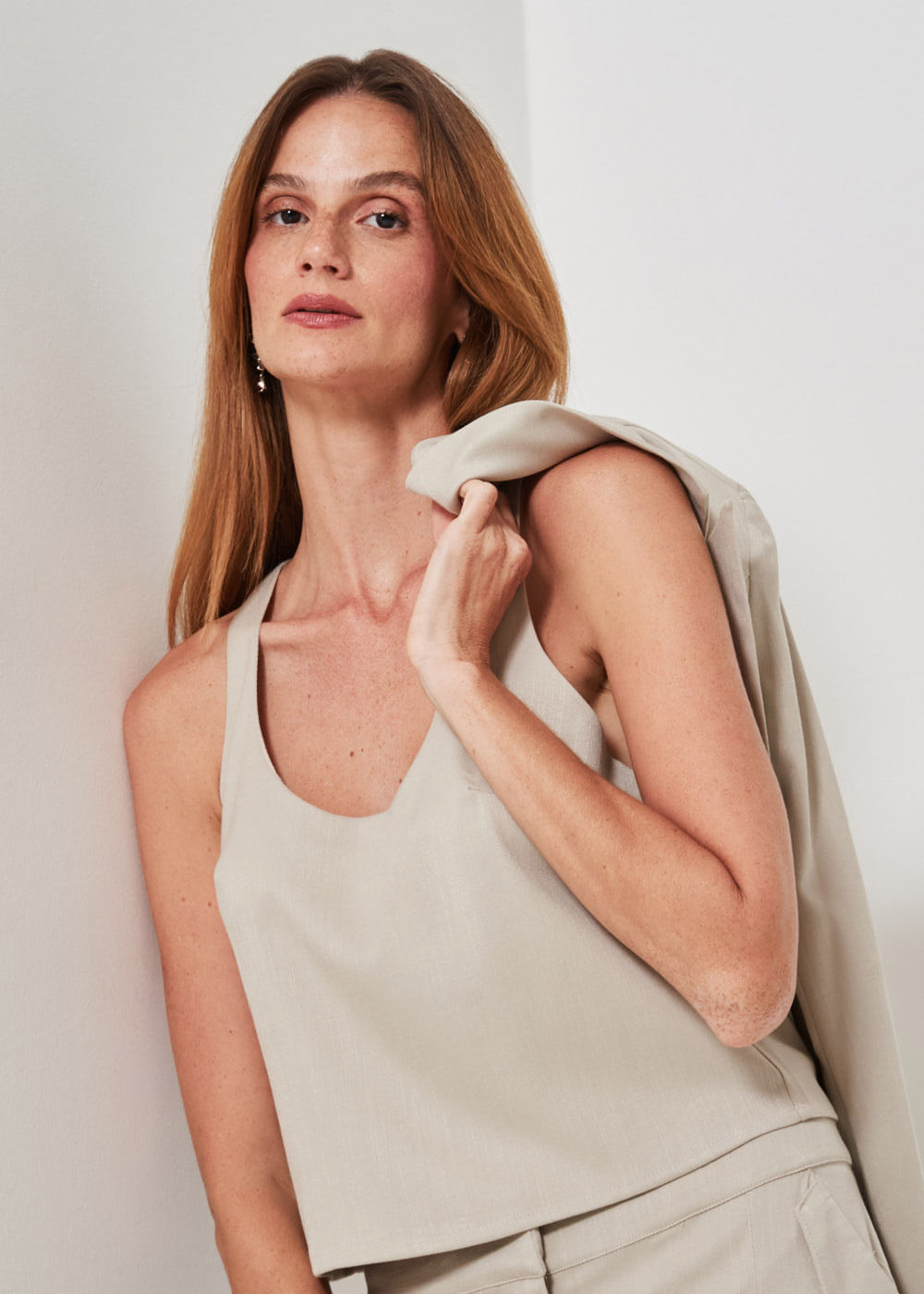 28.40.3302ARE REGATA NADADOR DECOTE U