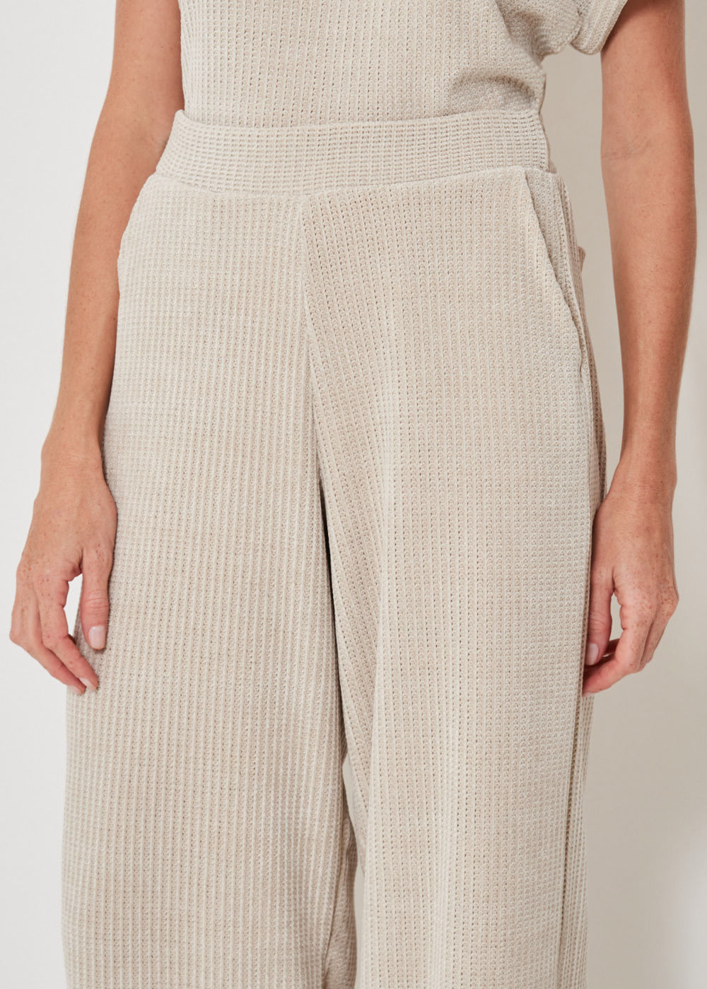 62.30.3313ARE CALÇA PANTALONA MALHA TEXTURIZADA