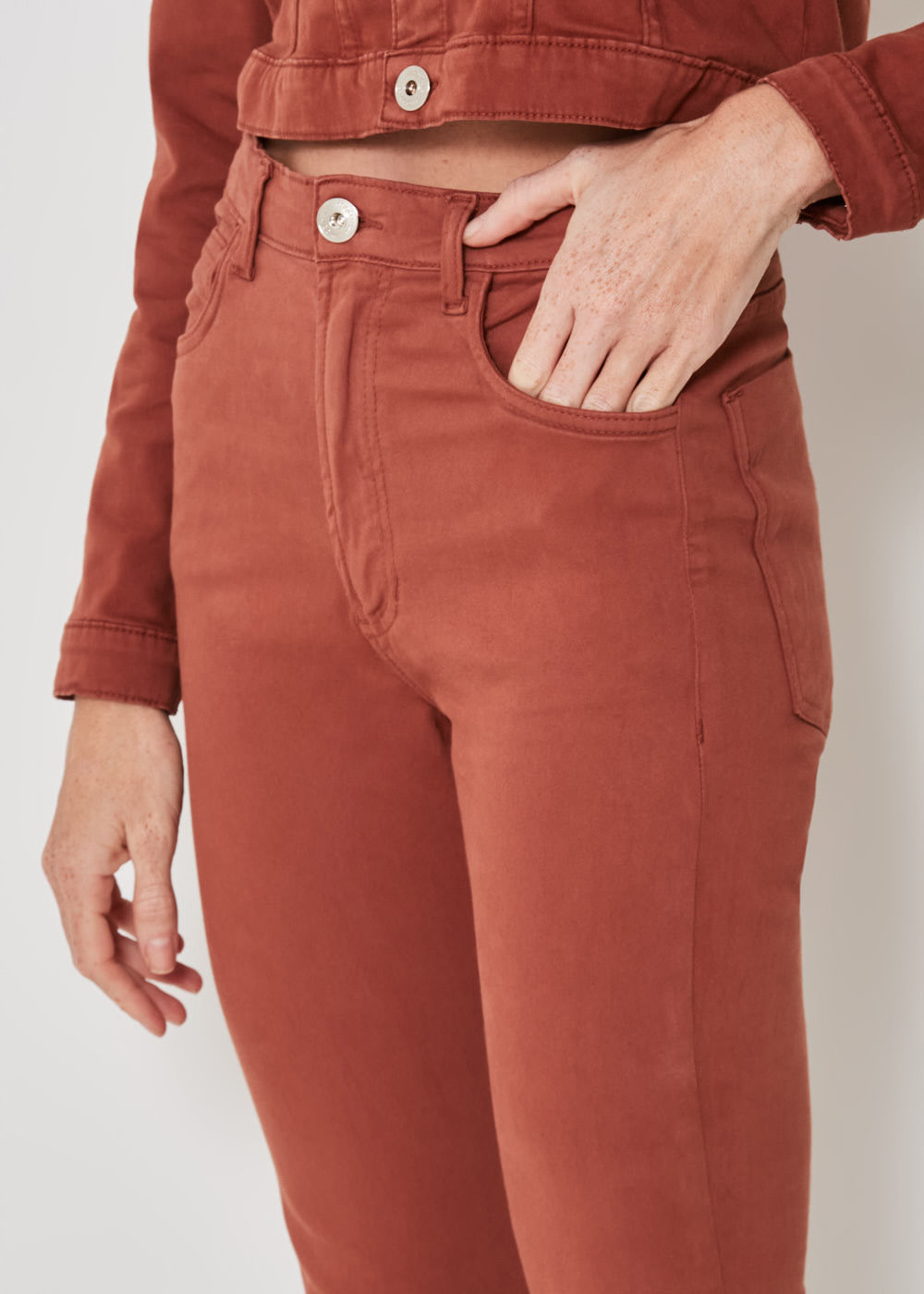 12.70.3301CVO CALÇA SKINNY SARJA PREMIUM