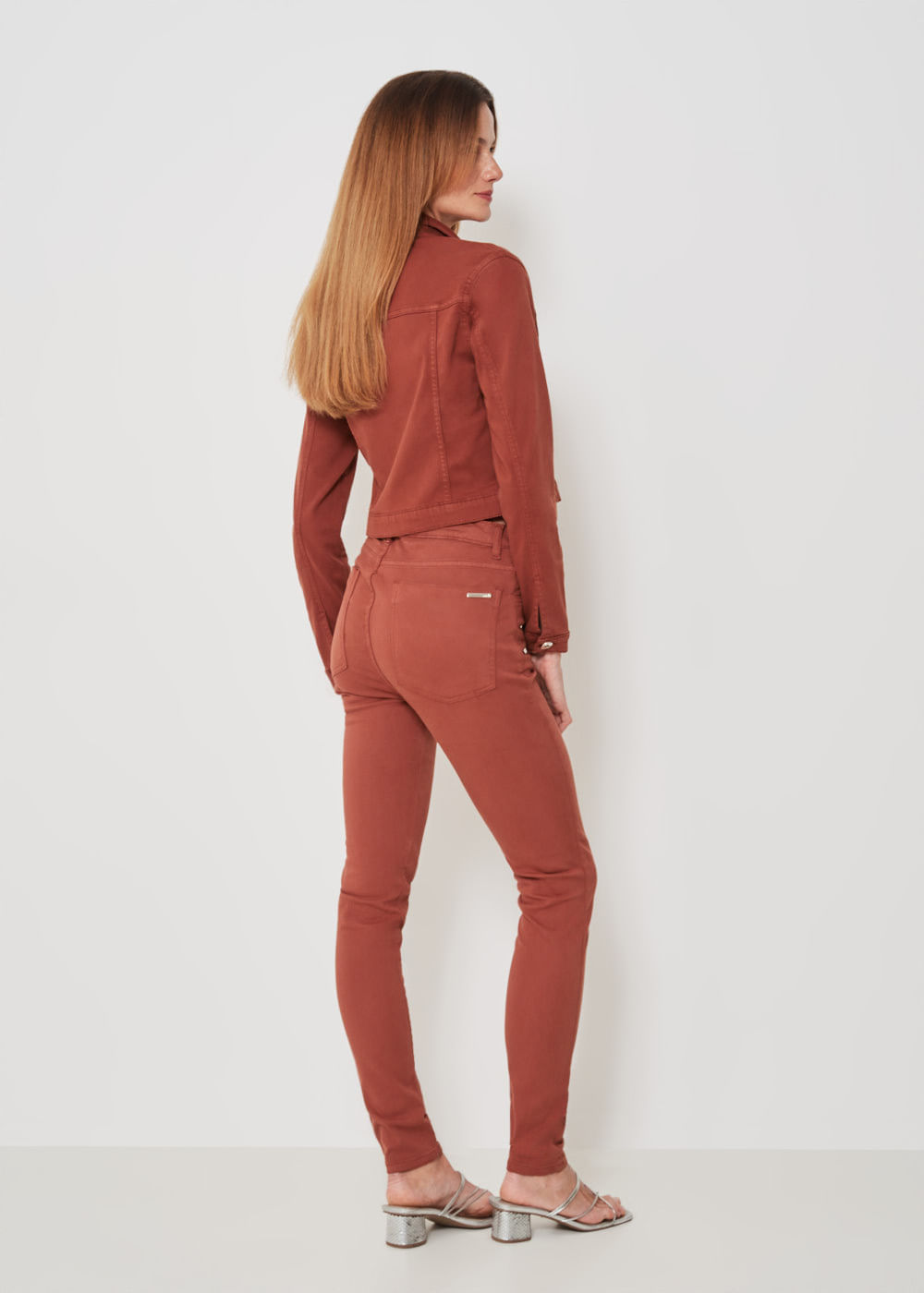 12.70.3301CVO CALÇA SKINNY SARJA PREMIUM