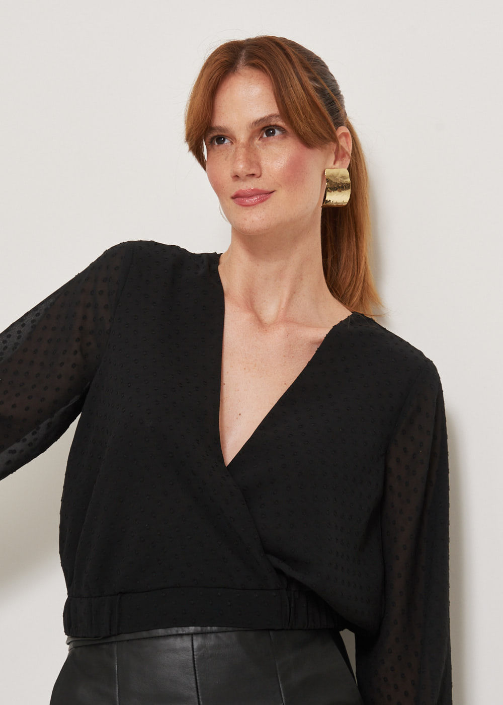 56.40.3302PTO BLUSA M/L DECOTE V JACQUARD