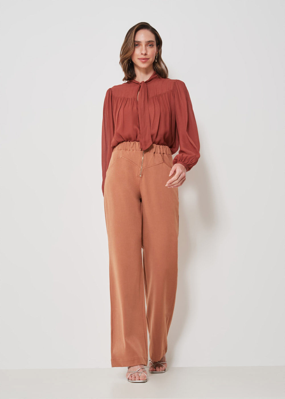 52.10.3302CVO CALÇA PANTALONA ZÍPER FRENTE