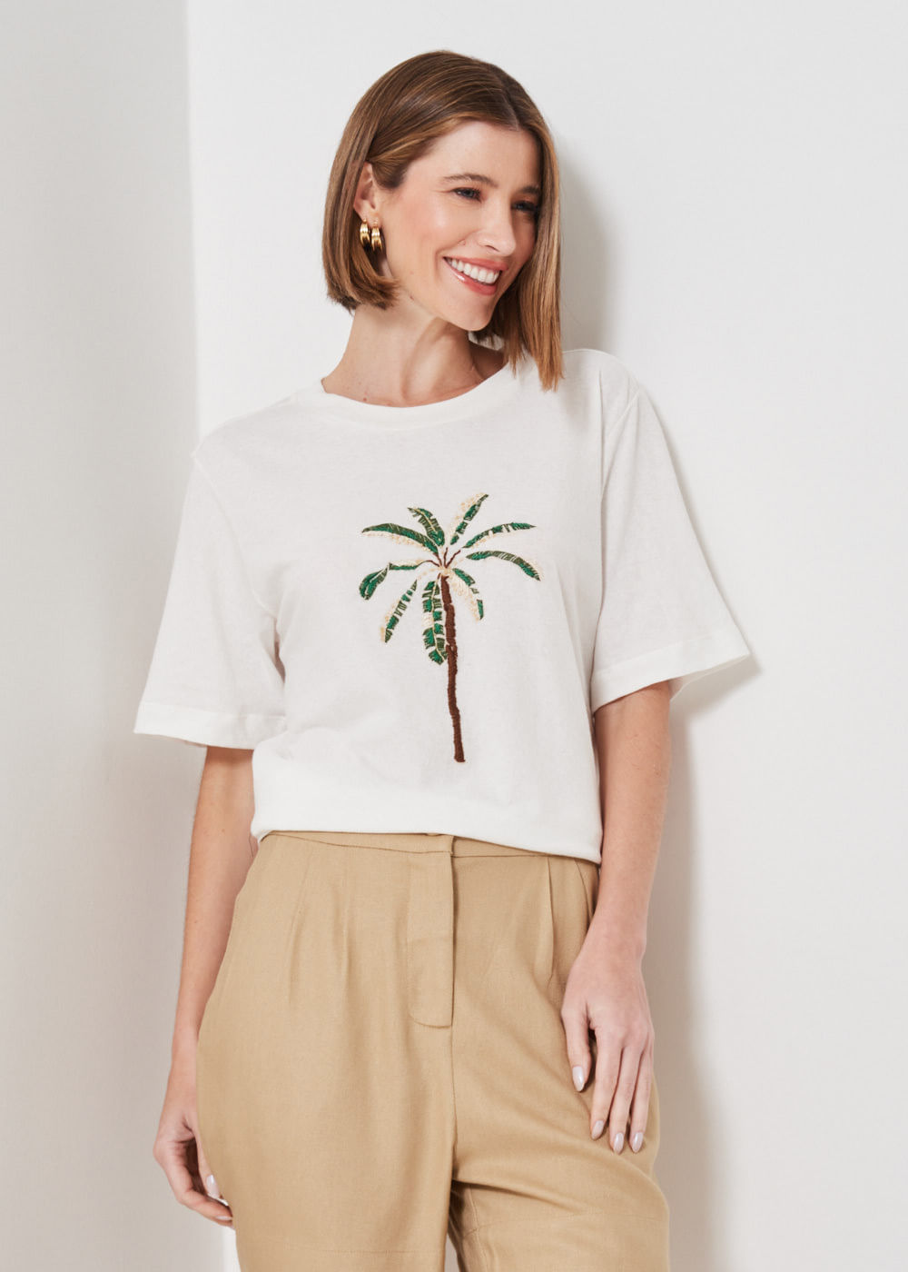 67.41.3402OFW T-SHIRT MALHA BORDADO COQUEIRO