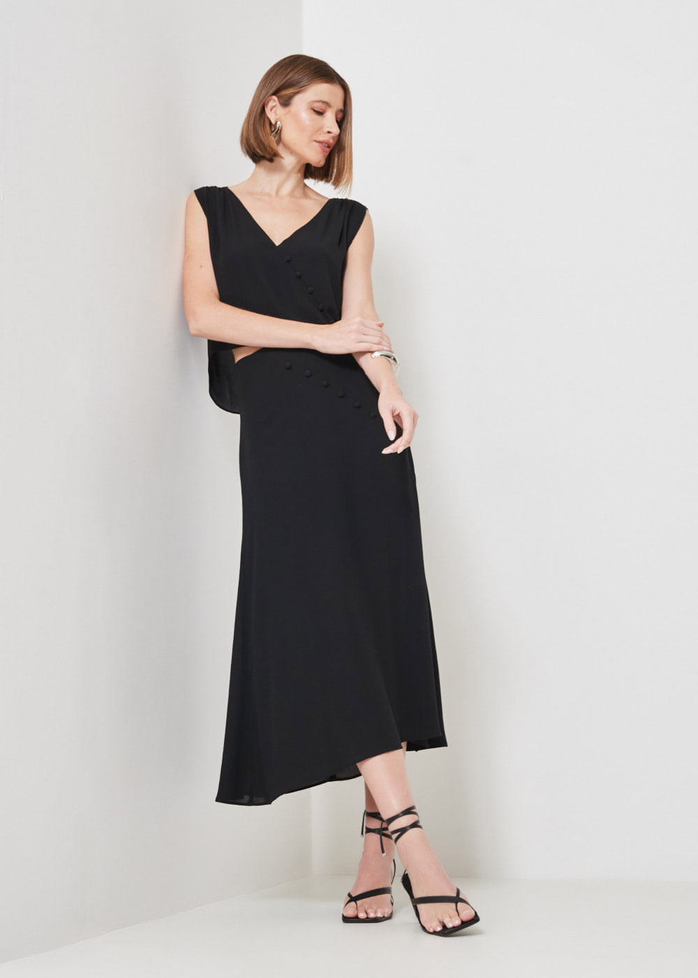 54.10.3408PTO SAIA MIDI CHIFFON DETALHE BOTÕES FORRADOS