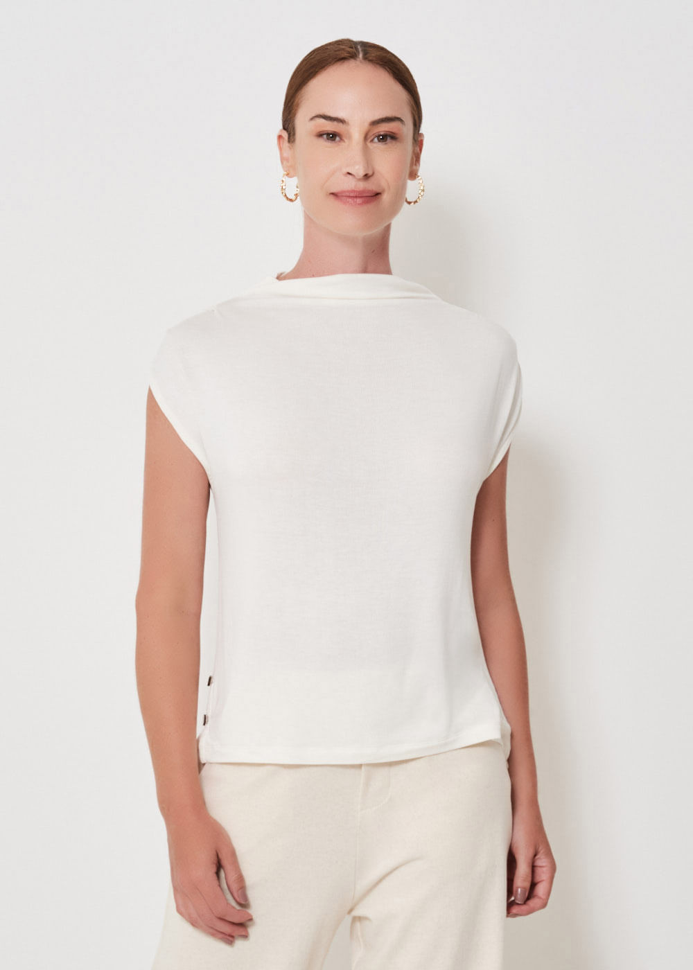 68.40.3402OFW REGATA MALHA OMBRO DRAPEADO