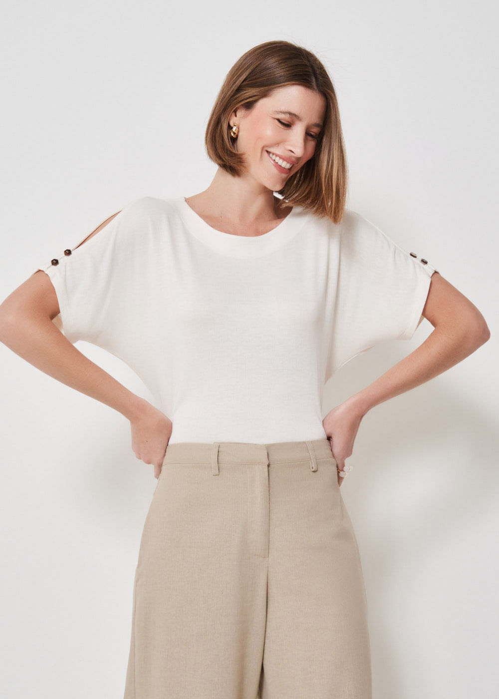 67.40.3401OFW BLUSA MALHA M/C GOLA CARECA