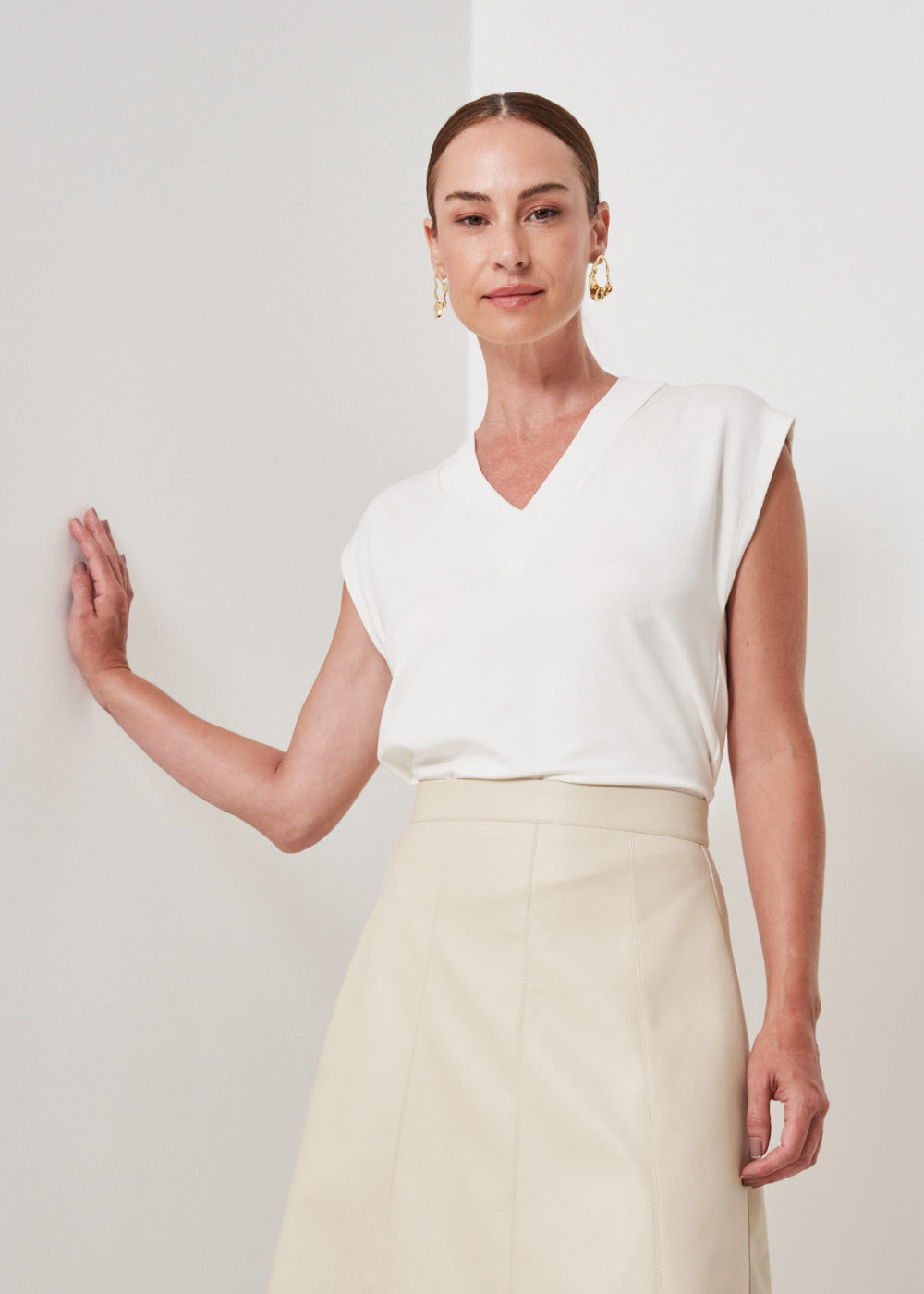67.40.3402OFW BLUSA M/C GOLA V EM RIBANA