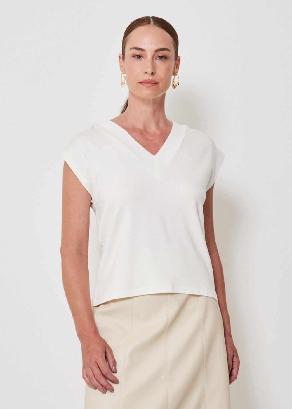 67.40.3402OFW BLUSA M/C GOLA V EM RIBANA