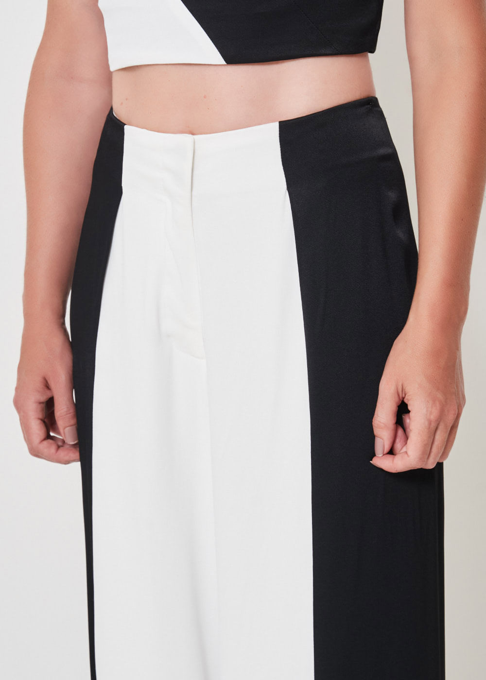 52.10.3407BIC CALÇA PANTALONA P/B ACETINADA - HIGHLINE