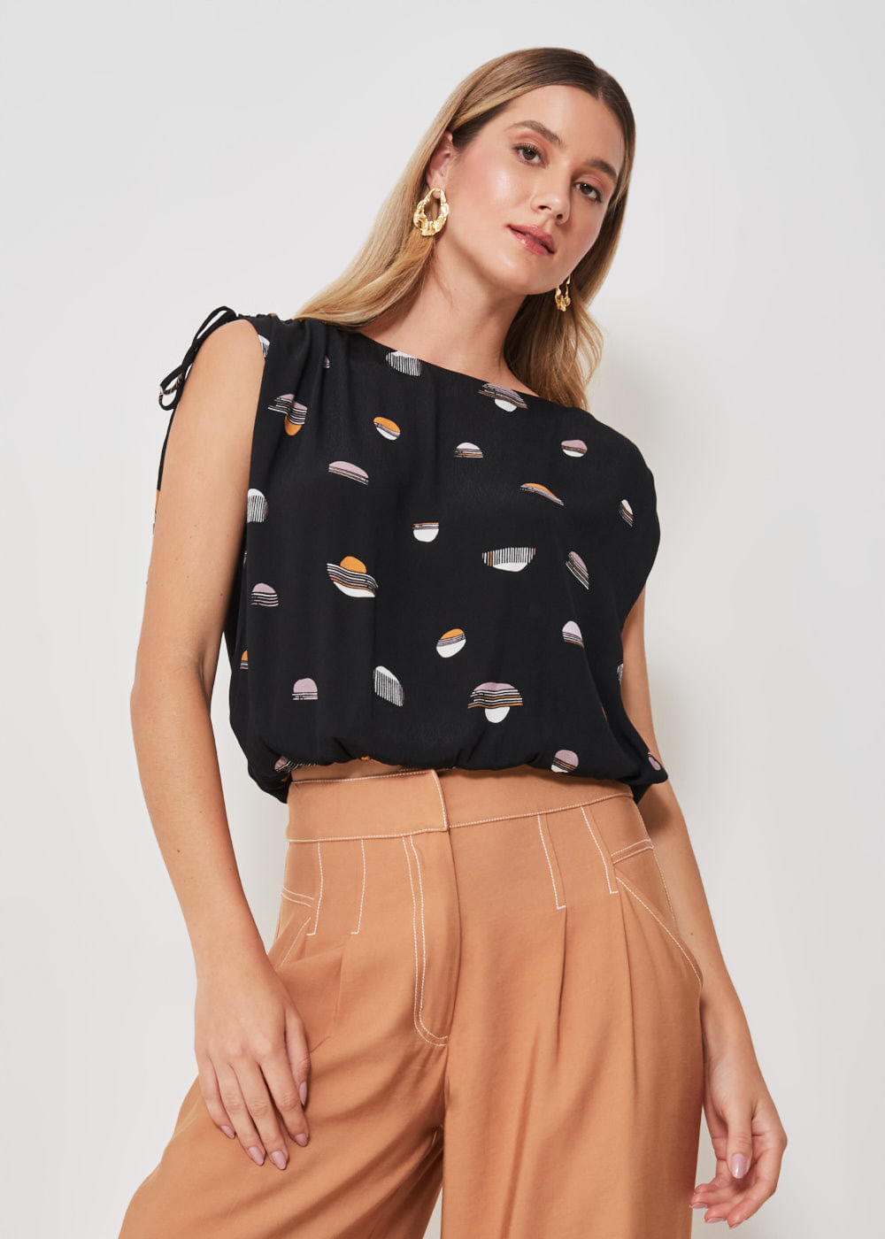 57.20.3409EST BLUSA MANGA CURTA ESTAMPA NIGHT DOTS