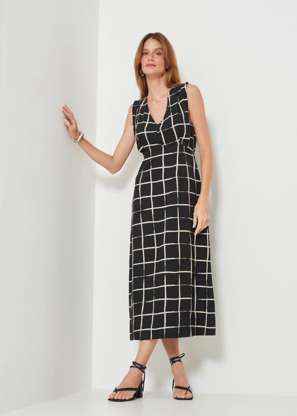 53.40.3405EST VESTIDO LONGUETE ESTAMPA ABSTRACT SQUARE