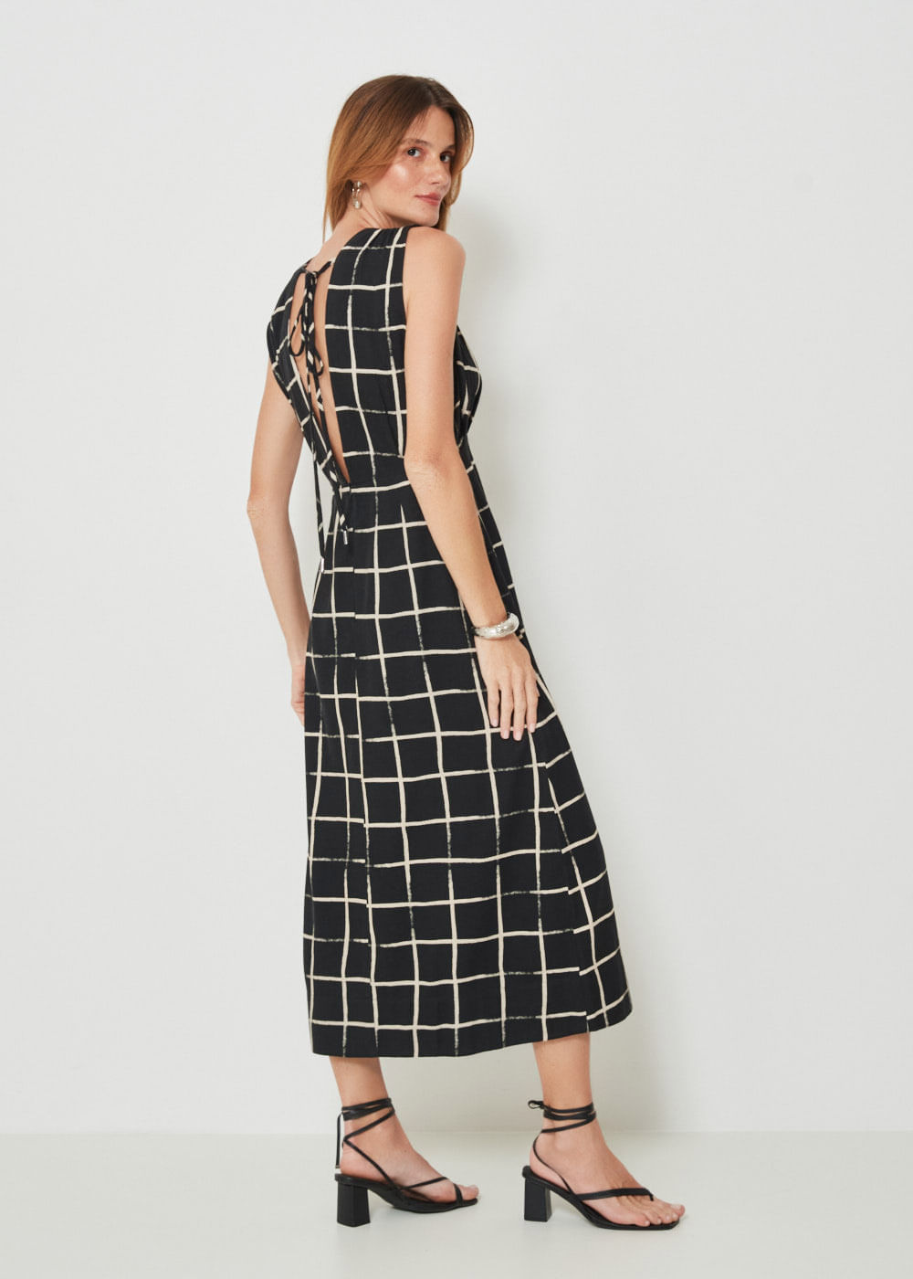 53.40.3405EST VESTIDO LONGUETE ESTAMPA ABSTRACT SQUARE