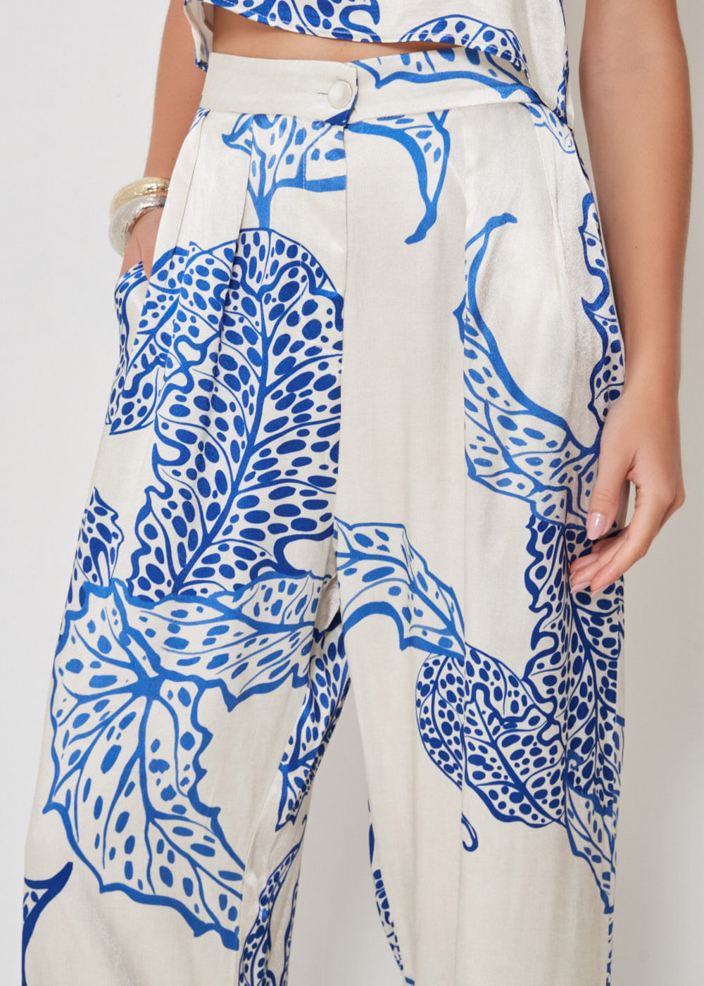 52.23.3410EST CALÇA PANTALONA ACETINADA ESTAMPAS ALGAS MARINHAS