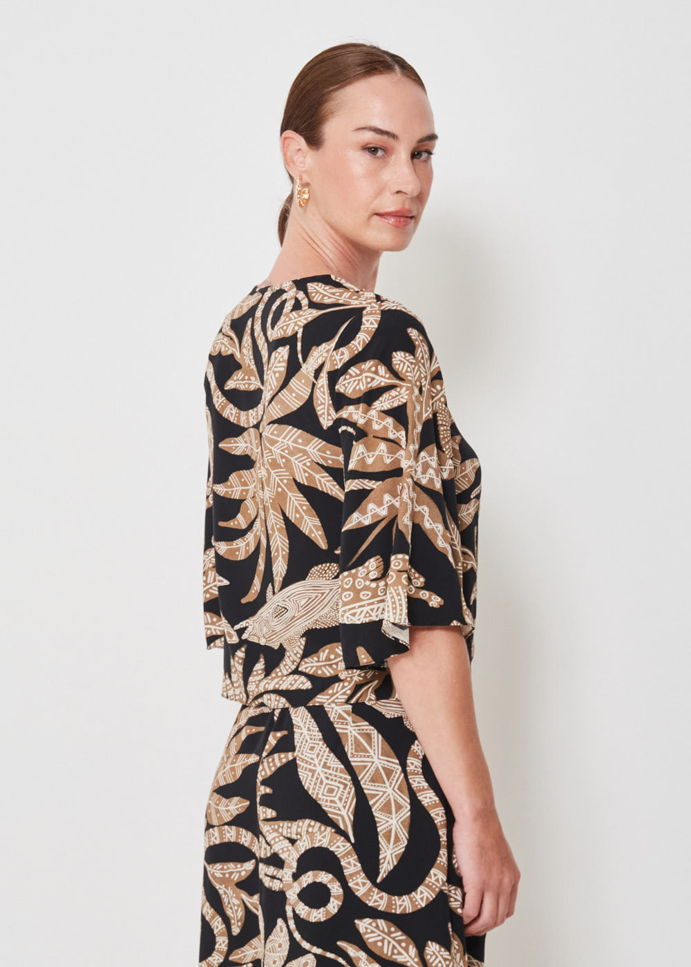 56.20.3402EST BLUSA MANGA 7/8 ESTAMPA COQUEIRO TRIBAL