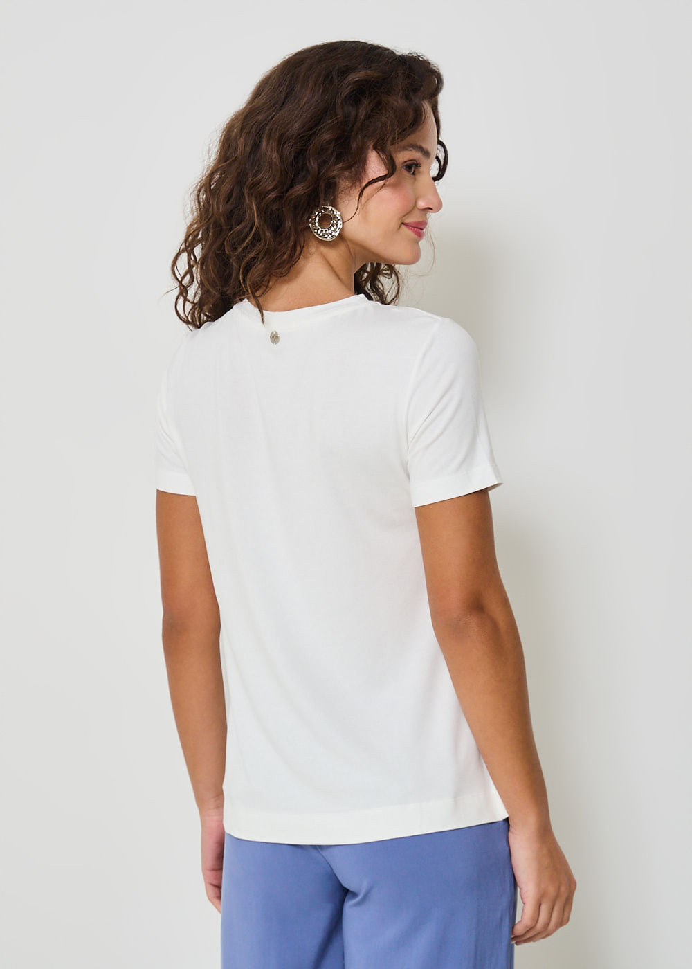 67.10.3402OFW T-SHIRT BÁSICA MALHA GOLA CARECA