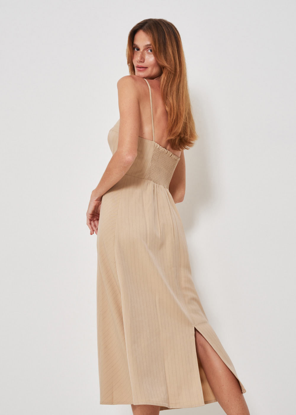 23.10.3406CML VESTIDO MIDI RISCA DE GIZ COM LUREX