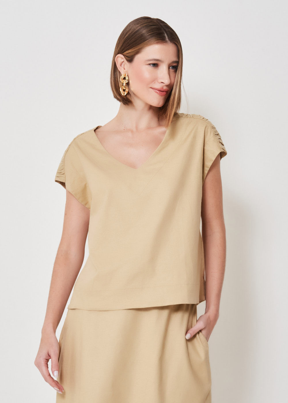 58.40.3415CAM BLUSA M/C DETALHE FRANZIDOS