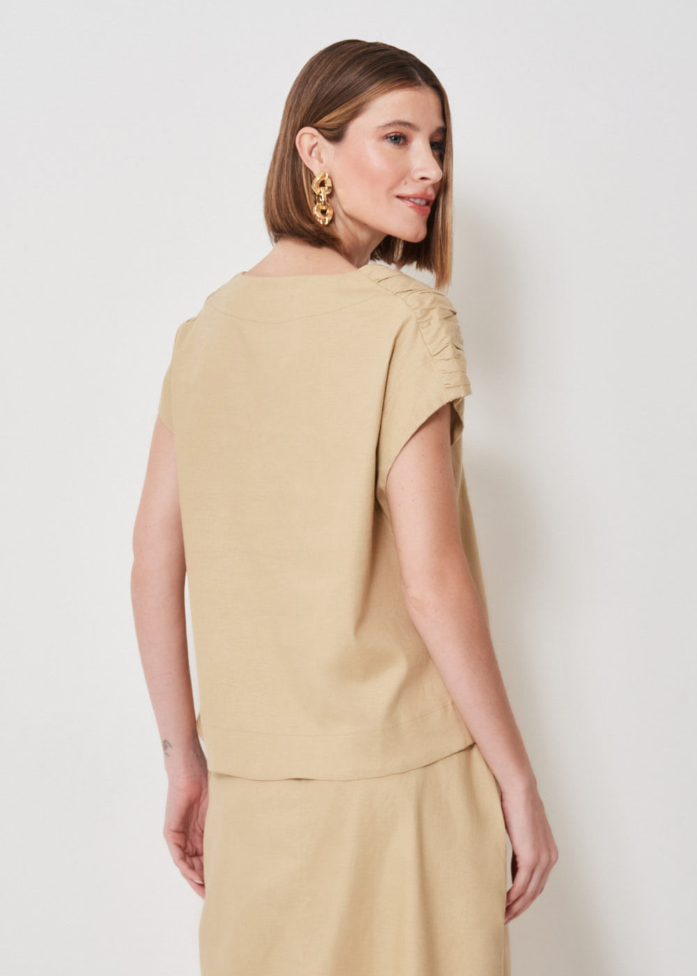58.40.3415CAM BLUSA M/C DETALHE FRANZIDOS