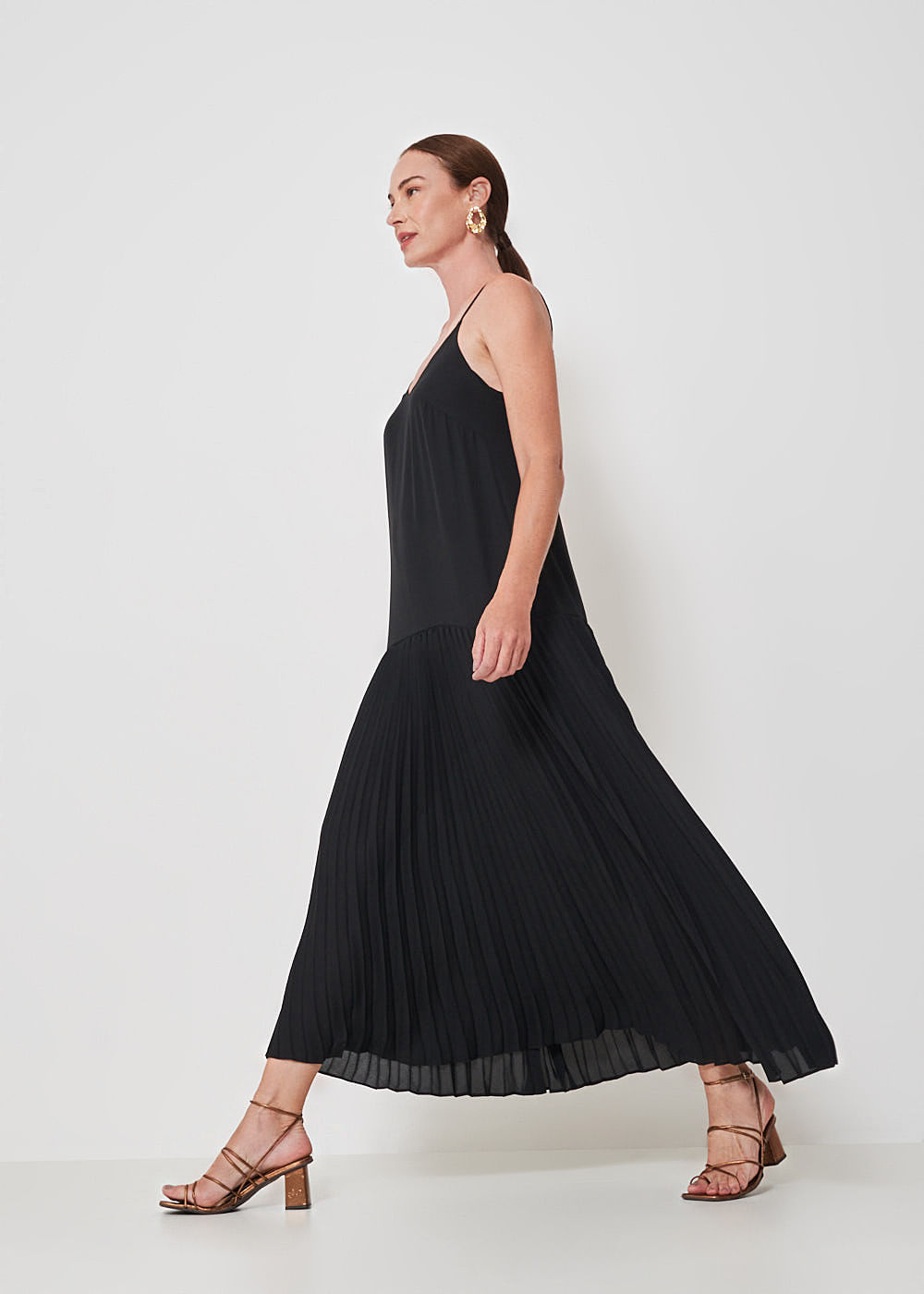 53.40.3401PTO VESTIDO LONGO COM SAIA PLISSADA