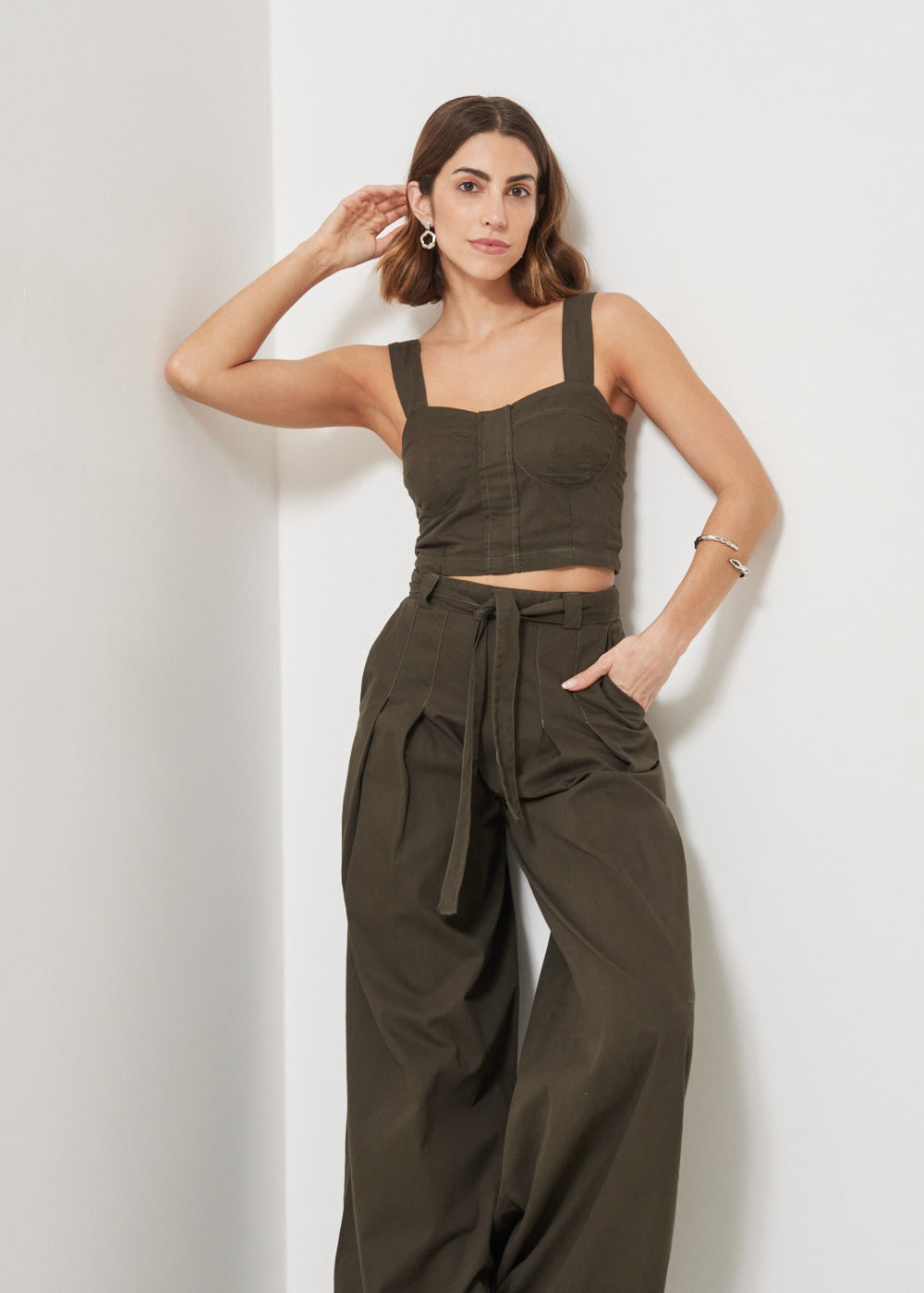 12.75.3402MIL CALÇA PANTALONA SARJA AMARRAÇÃO