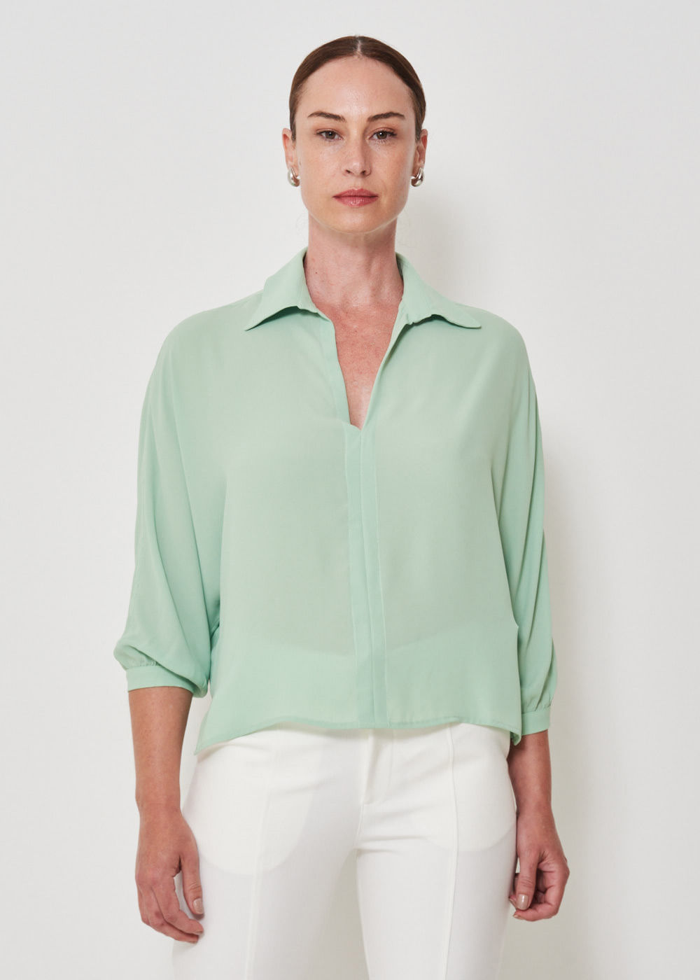 56.40.3408PST BLUSA CHIFFON DECOTE V