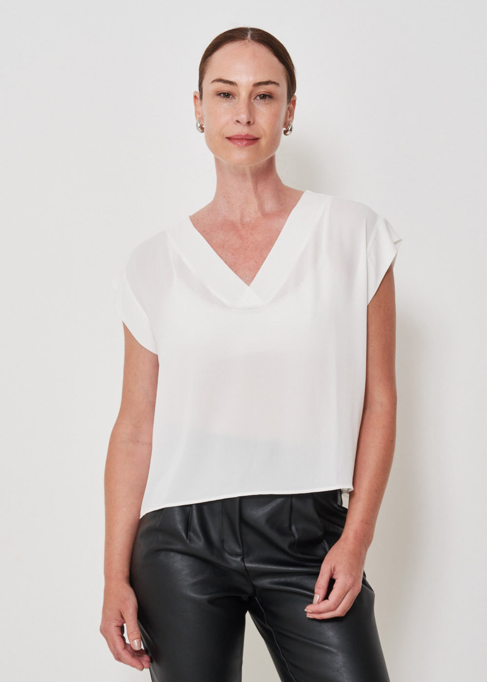 57.40.3406OFW BLUSA CHIFFON M/C DECOTE V