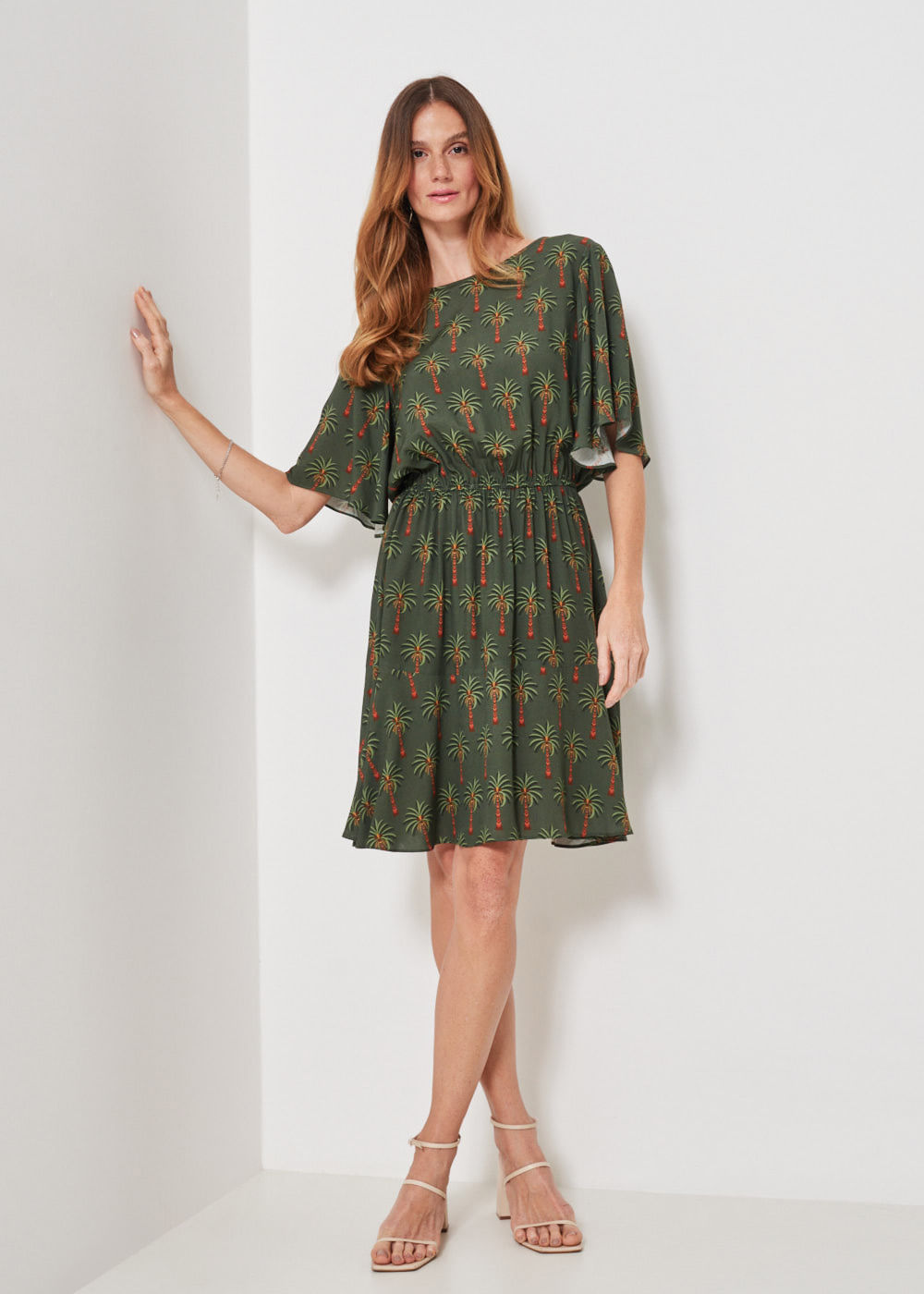 53.22.3415MIL VESTIDO CURTO ESTAMPA OÁSIS