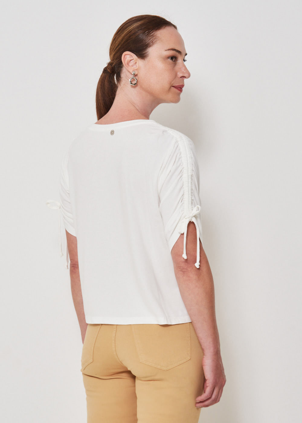 67.40.3404OFW BLUSA MALHA AMARRAÇÃO NAS MANGAS