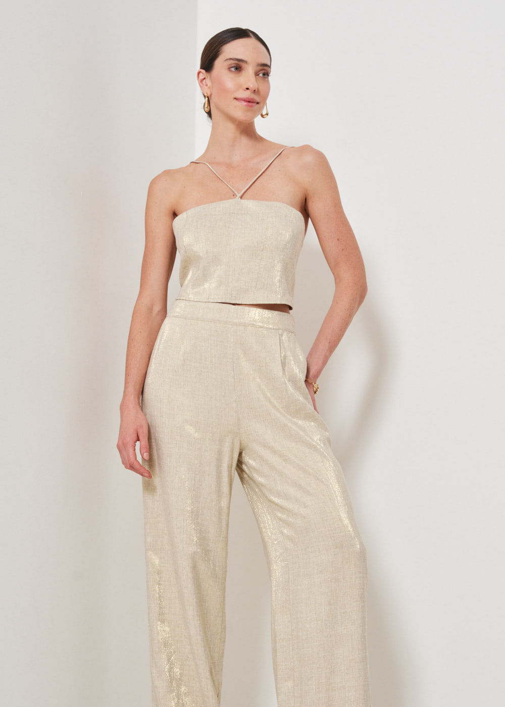 52.10.3422DOU CALÇA WIDE LEG MICRO PREGAS- HIGHLINE