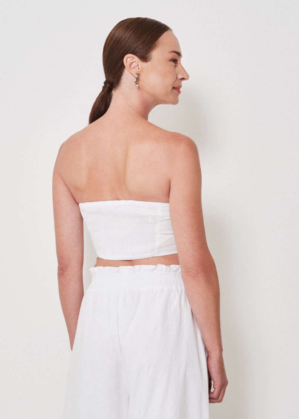 59.50.3401BCO CROPPED TOMARA QUE CAIA