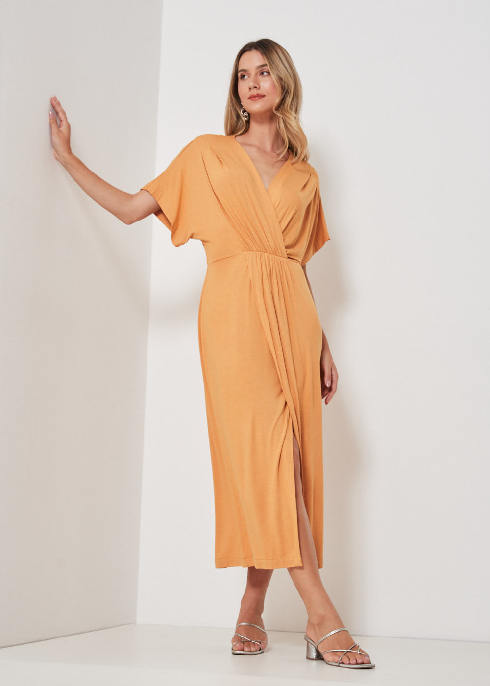 63.12.3402AÇA VESTIDO MIDI MALHA TRANSPASSADO