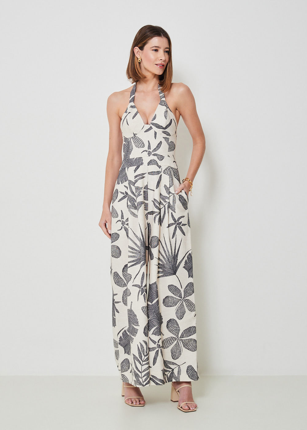 53.81.3404EST MACACÃO PANTALONA ESTAMPA TROPICAL LEAVES