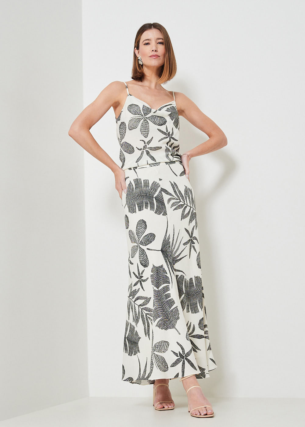 54.21.3415EST SAIA MIDI RECORTES ESTAMPA TROPICAL LEAVES