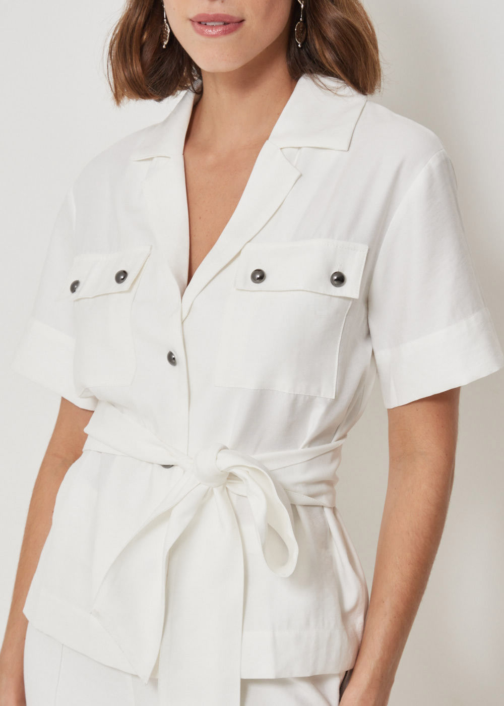 25.40.3405OFW BLUSA M/C DECOTE COM  AMARRAÇÃO - HIGHLINE