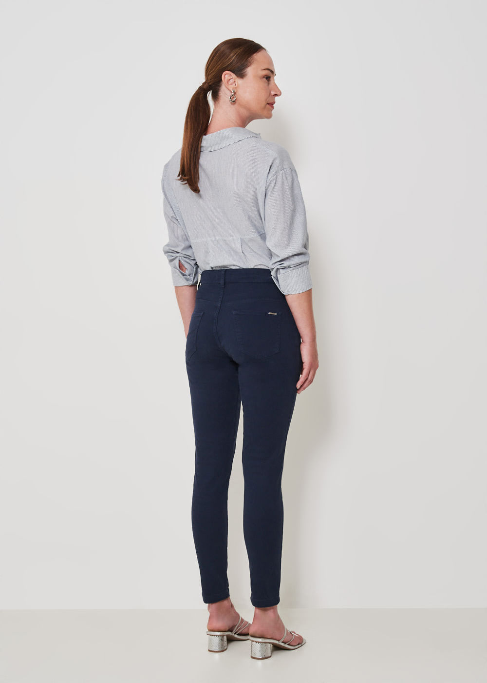 12.70.3401MAR CALÇA SARJA SKINNY