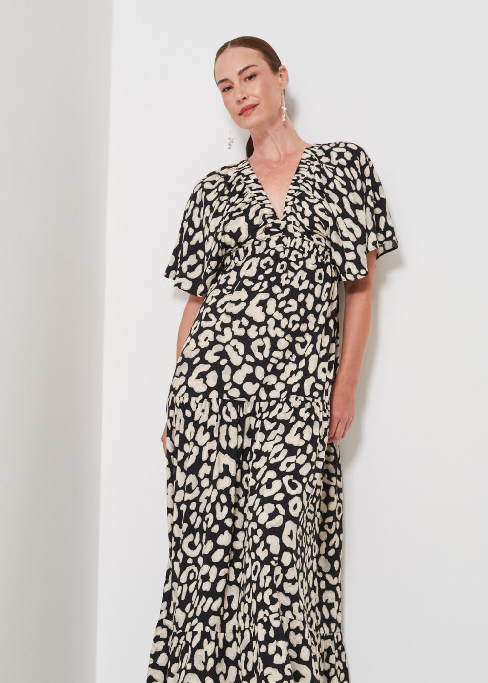 53.50.3413EST VESTIDO LONGUETE DECOTE V ESTAMPA SAVAGE