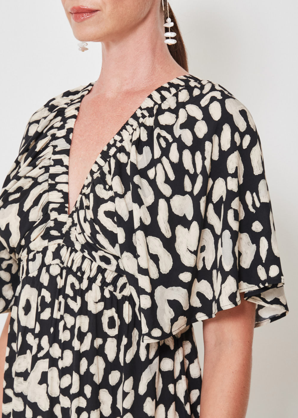 53.50.3413EST VESTIDO LONGUETE DECOTE V ESTAMPA SAVAGE