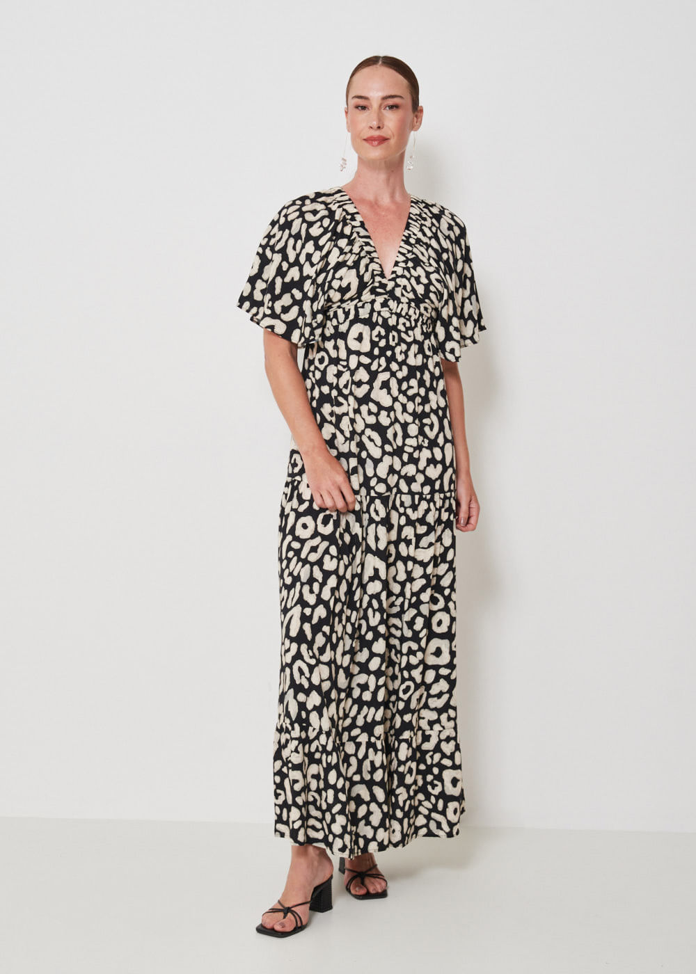 53.50.3413EST VESTIDO LONGUETE DECOTE V ESTAMPA SAVAGE