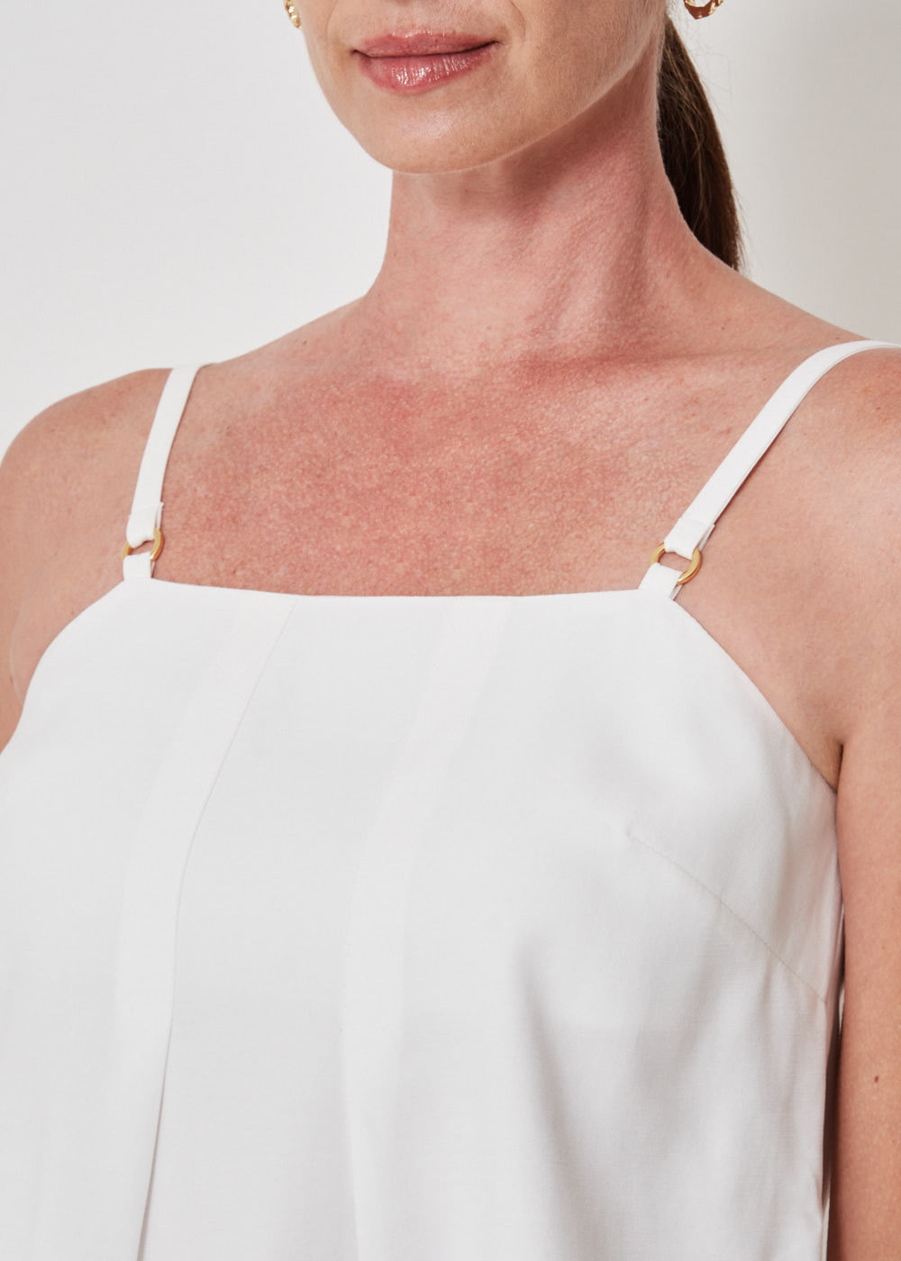 58.40.3404OFW REGATA LISA DETALHE PREGA - HIGLINE