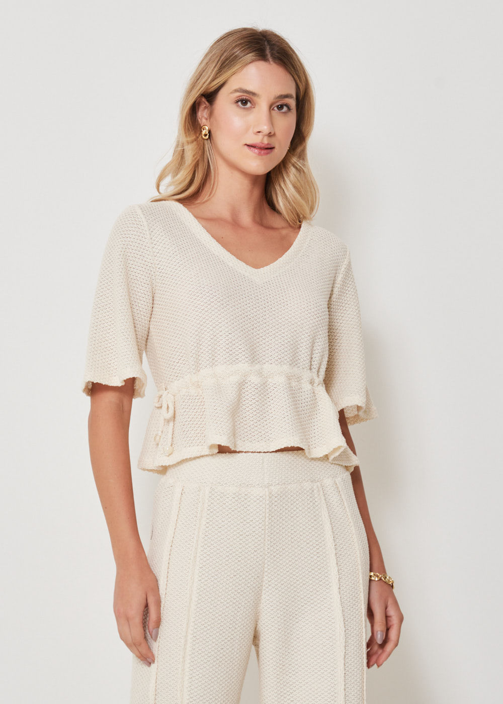 67.40.3409CRU BLUSA MALHA CORDONE DECOTE V