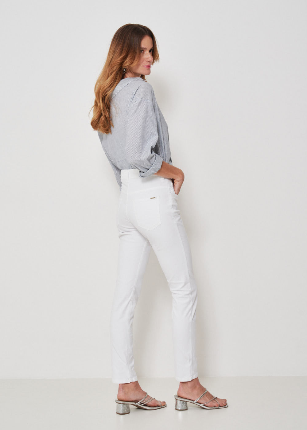 12.70.3402BCO CALÇA DE SARJA SKINNY