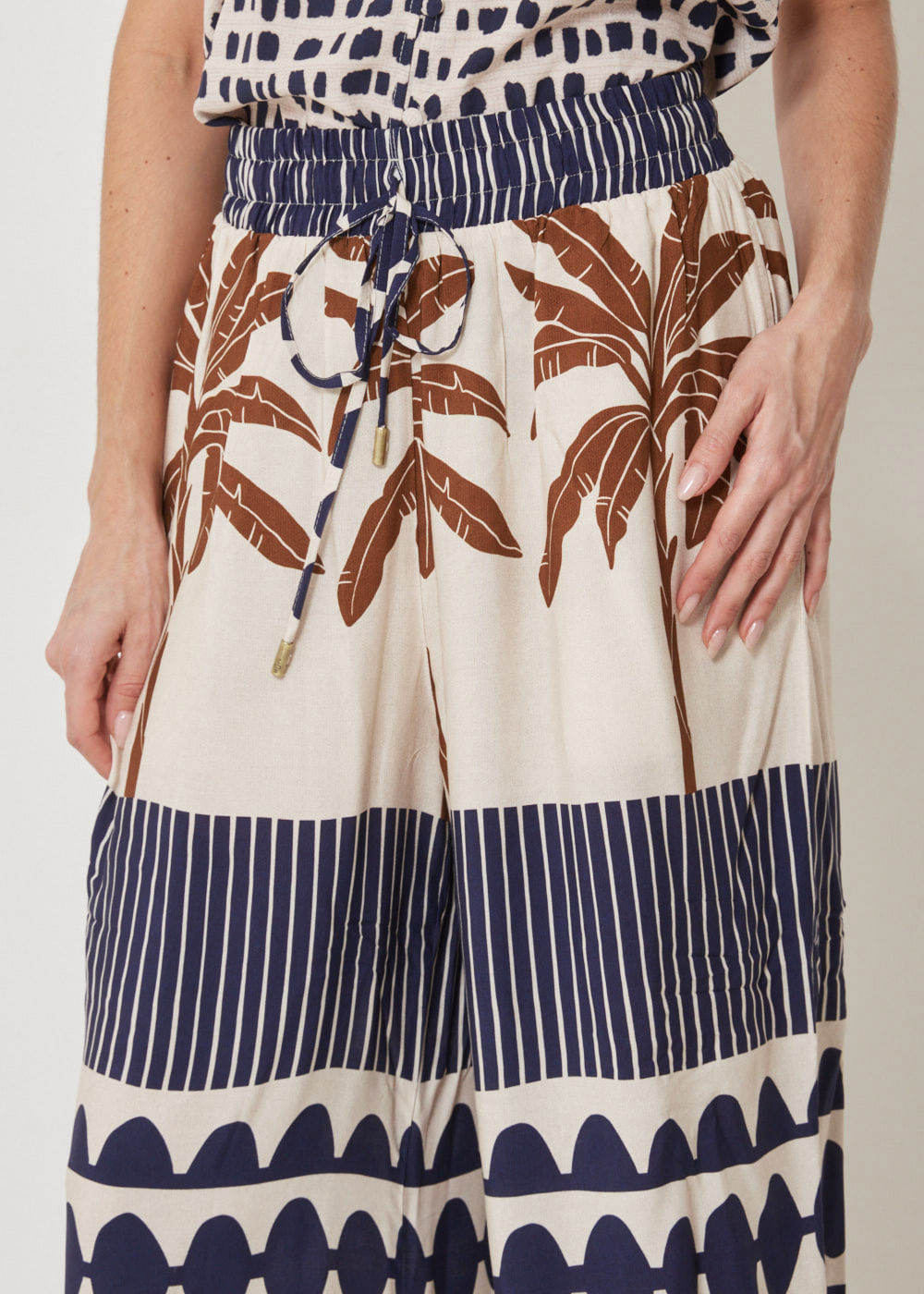 52.23.3414EST CALÇA PANTALONA ESTAMPA COQUEIRO IMPERIAL